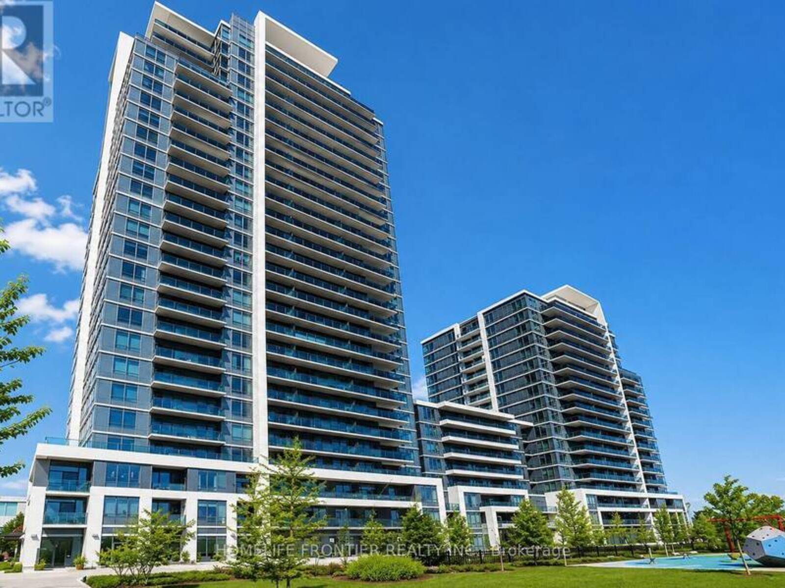 1810 - 7165 YONGE STREET, Markham, Ontario L3T 0C9