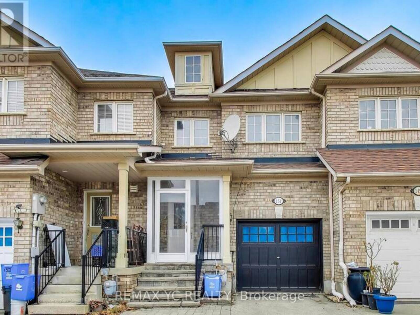 151 AMULET CRESCENT, Richmond Hill, Ontario L4S 2T5