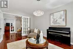 7 - 2006 GLENADA CRESCENT | Oakville Ontario | Slide Image Nine