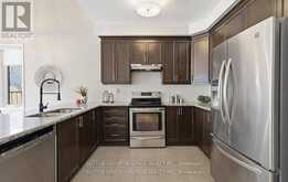 19 NORTHGLEN BOULEVARD | Clarington Ontario | Slide Image Eleven