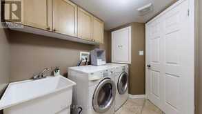 931 DEVERELL PLACE | Milton Ontario | Slide Image Thirty-two
