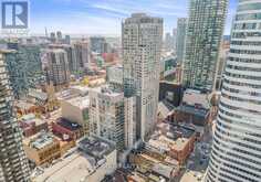 1506 - 200 VICTORIA STREET | Toronto Ontario | Slide Image Four