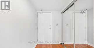 1506 - 200 VICTORIA STREET | Toronto Ontario | Slide Image Eight