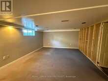 110 GRAY ROAD | Hamilton Ontario | Slide Image Nine