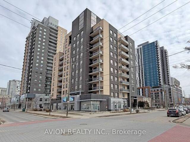 806 - 8 HICKORY STREET W Waterloo Ontario, N2L 3H6 - 5 Bedrooms Condo For Sale