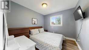 17 NEWLANDS AVENUE | Georgina Ontario | Slide Image Twenty-two