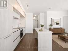 625 - 2 DAVID EYER ROAD | Richmond Hill Ontario | Slide Image Four