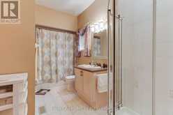 101 OLD COLONY ROAD | Richmond Hill Ontario | Slide Image Seventeen