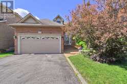 101 OLD COLONY ROAD | Richmond Hill Ontario | Slide Image One