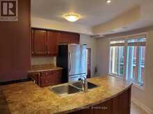 330 - 312 JOHN STREET | Markham Ontario | Slide Image Thirteen