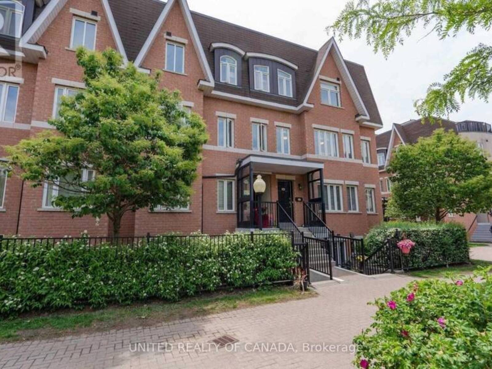 330 - 312 JOHN STREET, Markham, Ontario L3T 0A7