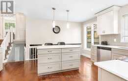 342 MAIN STREET | St. Catharines Ontario | Slide Image Nine