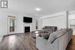 22 DYER CRESCENT | Bracebridge Ontario | Slide Image Six
