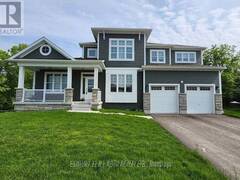 22 DYER CRESCENT Bracebridge Ontario, P1L 0N4