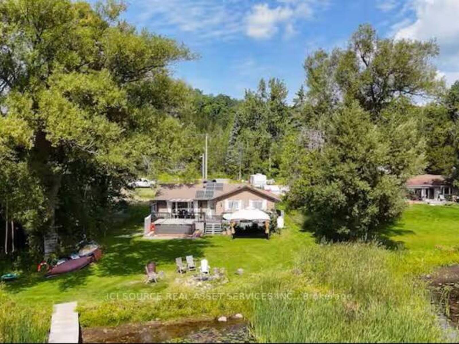 106 CANAL LANE, Quinte West, Ontario K0K 2C0