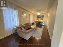 33 MCKENZIE WAY | Bradford West Gwillimbury Ontario | Slide Image Ten