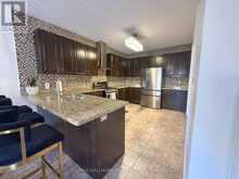 33 MCKENZIE WAY | Bradford West Gwillimbury Ontario | Slide Image Seven