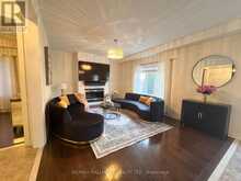 33 MCKENZIE WAY | Bradford West Gwillimbury Ontario | Slide Image Nine