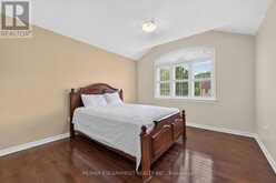 81 MORNING MIST DRIVE | Hamilton Ontario | Slide Image Thirty-four