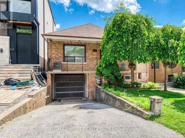 49 MONTCALM AVENUE Toronto Ontario, M6E 4N8 - 3 Bedrooms Home For Sale