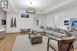 240 POPLAR DRIVE | Oakville Ontario | Slide Image Thirty