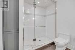240 POPLAR DRIVE | Oakville Ontario | Slide Image Thirty-one
