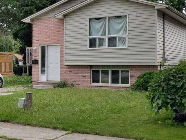 137 COLUMBIA AVENUE London Ontario, N6H 2K3 - 5 Bedrooms Home For Sale