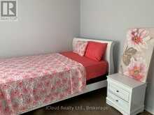 8678 CHICKORY TRAIL | Niagara Falls Ontario | Slide Image Ten
