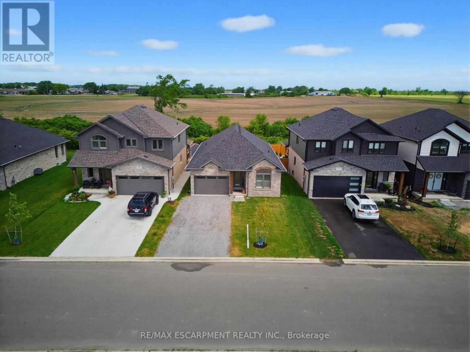 131 CRADDOCK BOULEVARD, Jarvis, Ontario N0A 1J0