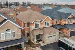 44 MATTEO TRAIL | Hamilton Ontario | Slide Image Four