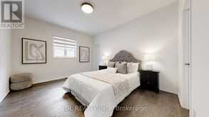 56 CONNELL DRIVE | Georgina Ontario | Slide Image Eighteen