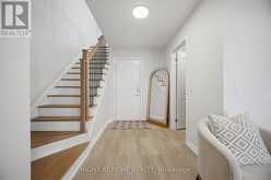 6 - 348 WHEAT BOOM DRIVE | Oakville Ontario | Slide Image Six