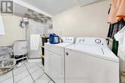 19 FOUNTAIN COURT | Richmond Hill Ontario | Slide Image Forty