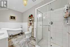 61 IRVING DRIVE | Georgina Ontario | Slide Image Thirty