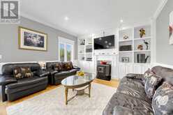 61 IRVING DRIVE | Georgina Ontario | Slide Image Four
