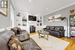 61 IRVING DRIVE | Georgina Ontario | Slide Image Five