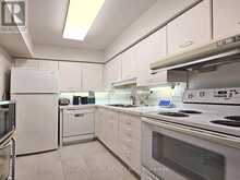 2215 - 30 GREENFIELD AVENUE | Toronto Ontario | Slide Image Seven