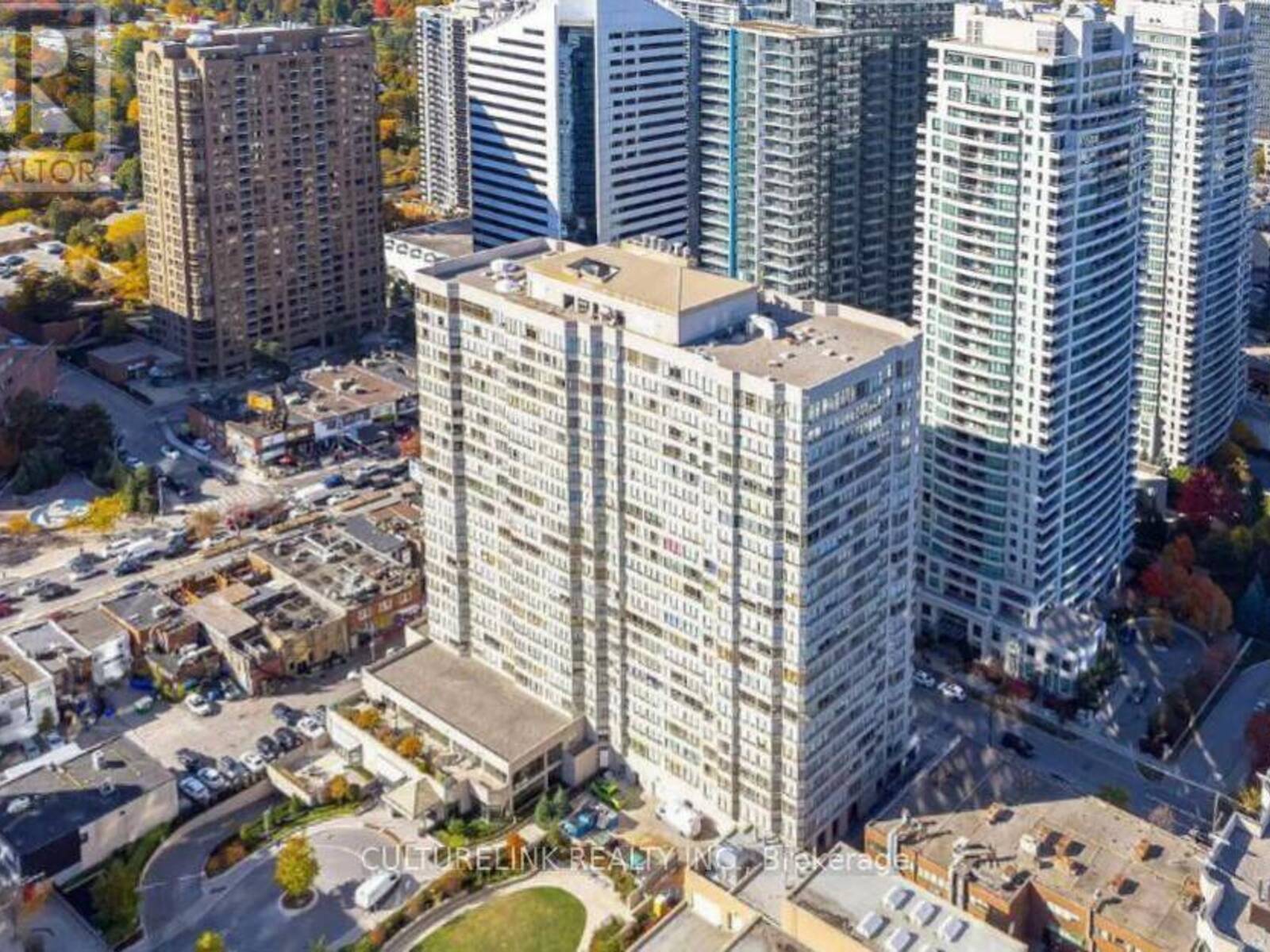 2215 - 30 GREENFIELD AVENUE, Toronto, Ontario M2N 6N3