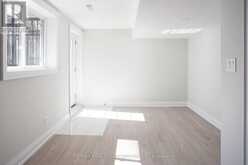 5940 BLUE SPRUCE AVENUE | Burlington Ontario | Slide Image Thirty-three
