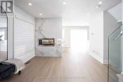 5940 BLUE SPRUCE AVENUE | Burlington Ontario | Slide Image Eight