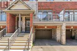 5 ANDRUSS LANE | Hamilton Ontario | Slide Image Four