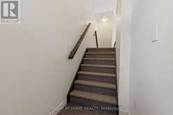 5 ANDRUSS LANE | Hamilton Ontario | Slide Image Seven