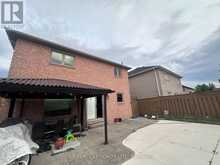15 BEAVERHALL ROAD | Brampton Ontario | Slide Image Three