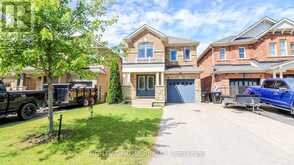 8 CHERRY LANE | Alliston Ontario | Slide Image One