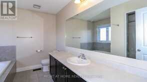 8 CHERRY LANE | Alliston Ontario | Slide Image Seventeen