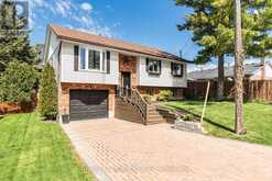 85 ABERDEEN STREET | Caledonia Ontario | Slide Image Four