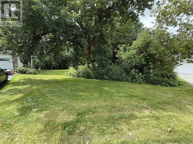 N/A QUEENS CRESCENT Newmarket Ontario, L3Y 2C4 - Vacant Land For Sale