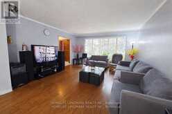 7 BURTONWOOD CRESCENT | Toronto Ontario | Slide Image Two