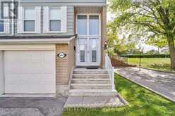 1692 JOHN STREET | Markham Ontario | Slide Image Three