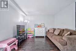 1692 JOHN STREET | Markham Ontario | Slide Image Twelve